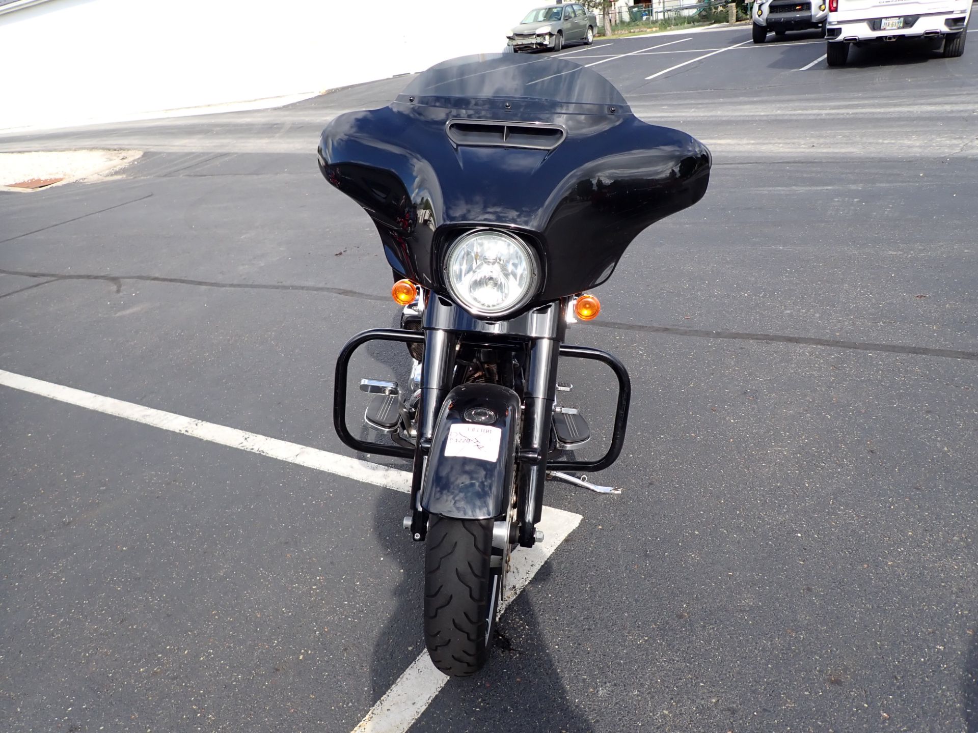 2017 Harley-Davidson Street Glide® Special in Massillon, Ohio - Photo 4