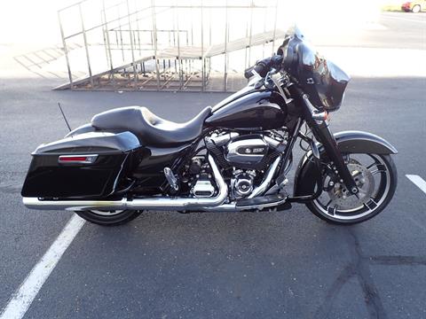 2017 Harley-Davidson Street Glide® Special in Massillon, Ohio