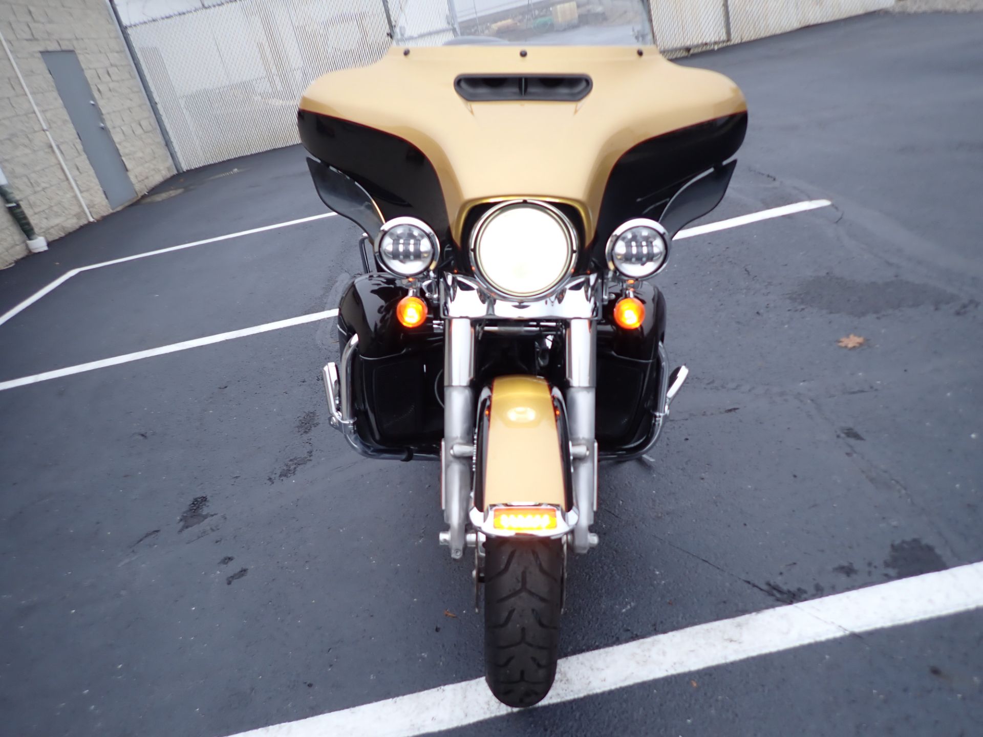 2017 Harley-Davidson Ultra Limited in Massillon, Ohio - Photo 7