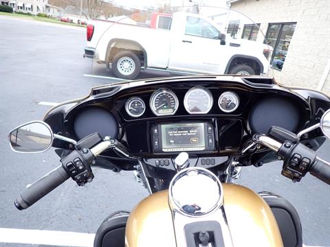 2017 Harley-Davidson Ultra Limited in Massillon, Ohio - Photo 10