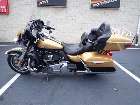 2017 Harley-Davidson Ultra Limited in Massillon, Ohio - Photo 13