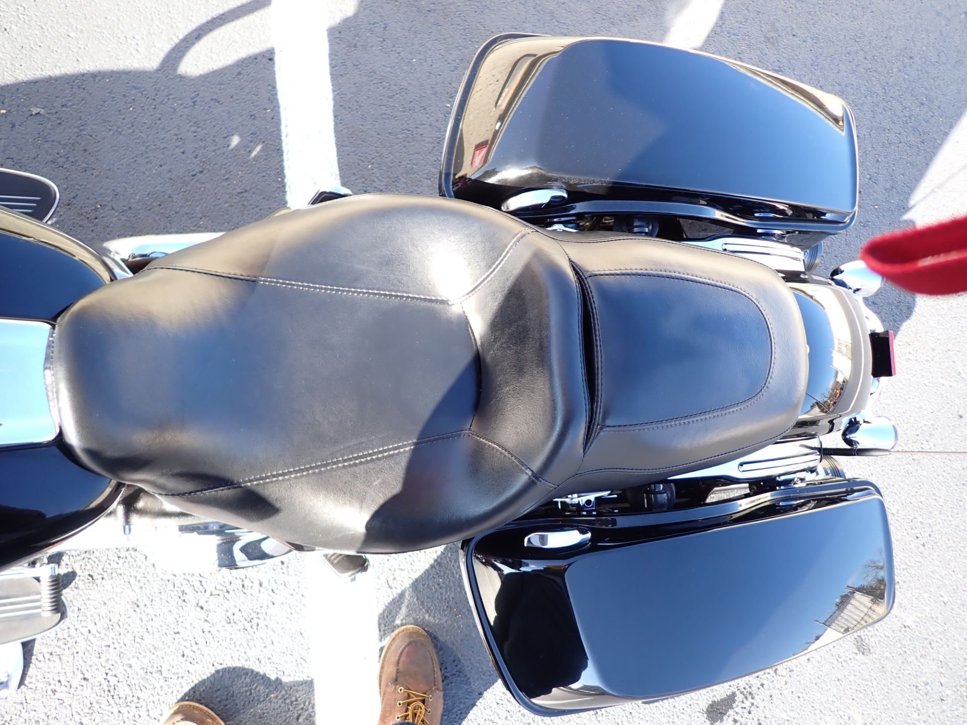 2017 Harley-Davidson Street Glide® in Massillon, Ohio - Photo 12