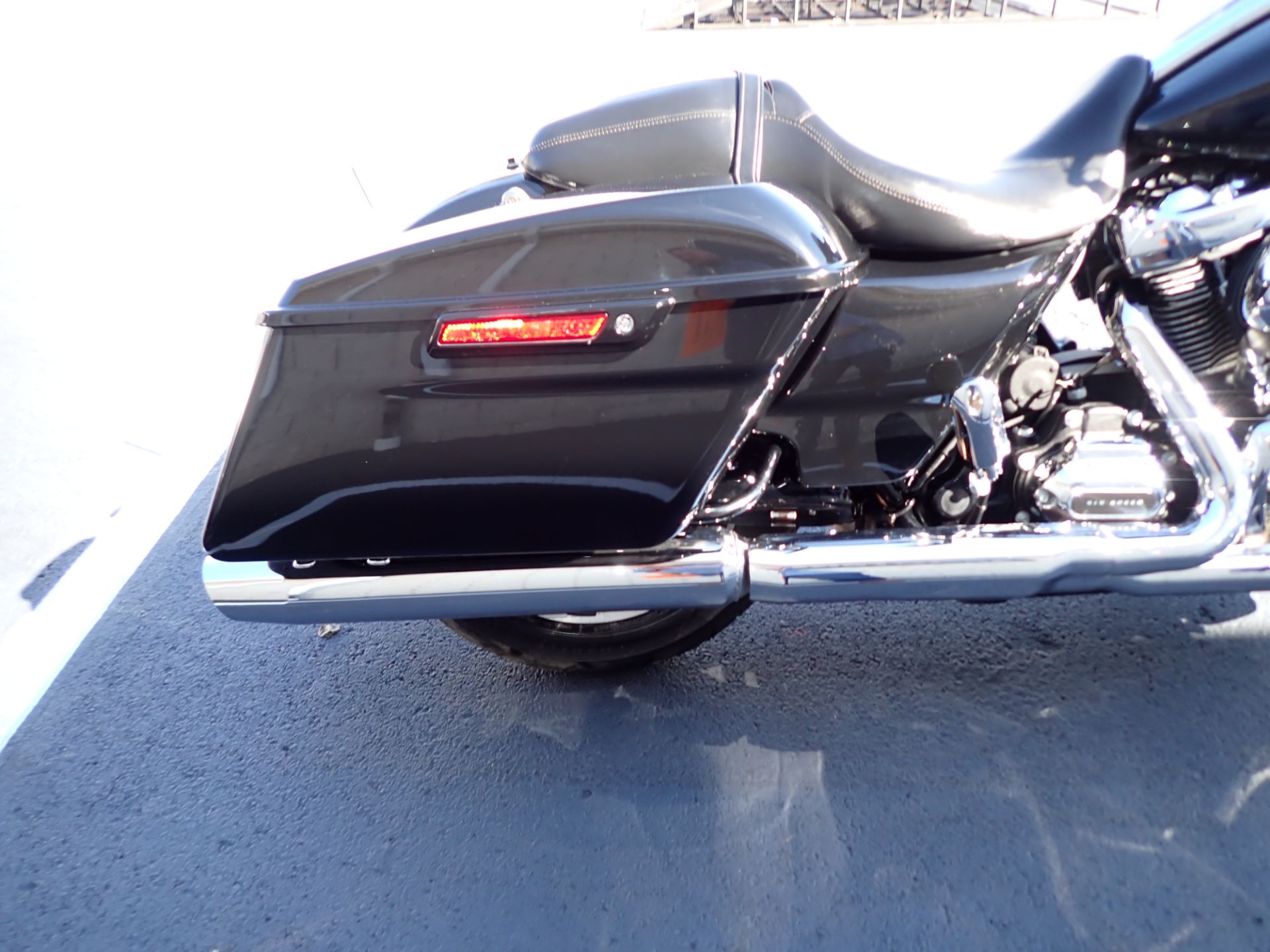 2018 Harley-Davidson Street Glide® in Massillon, Ohio - Photo 5
