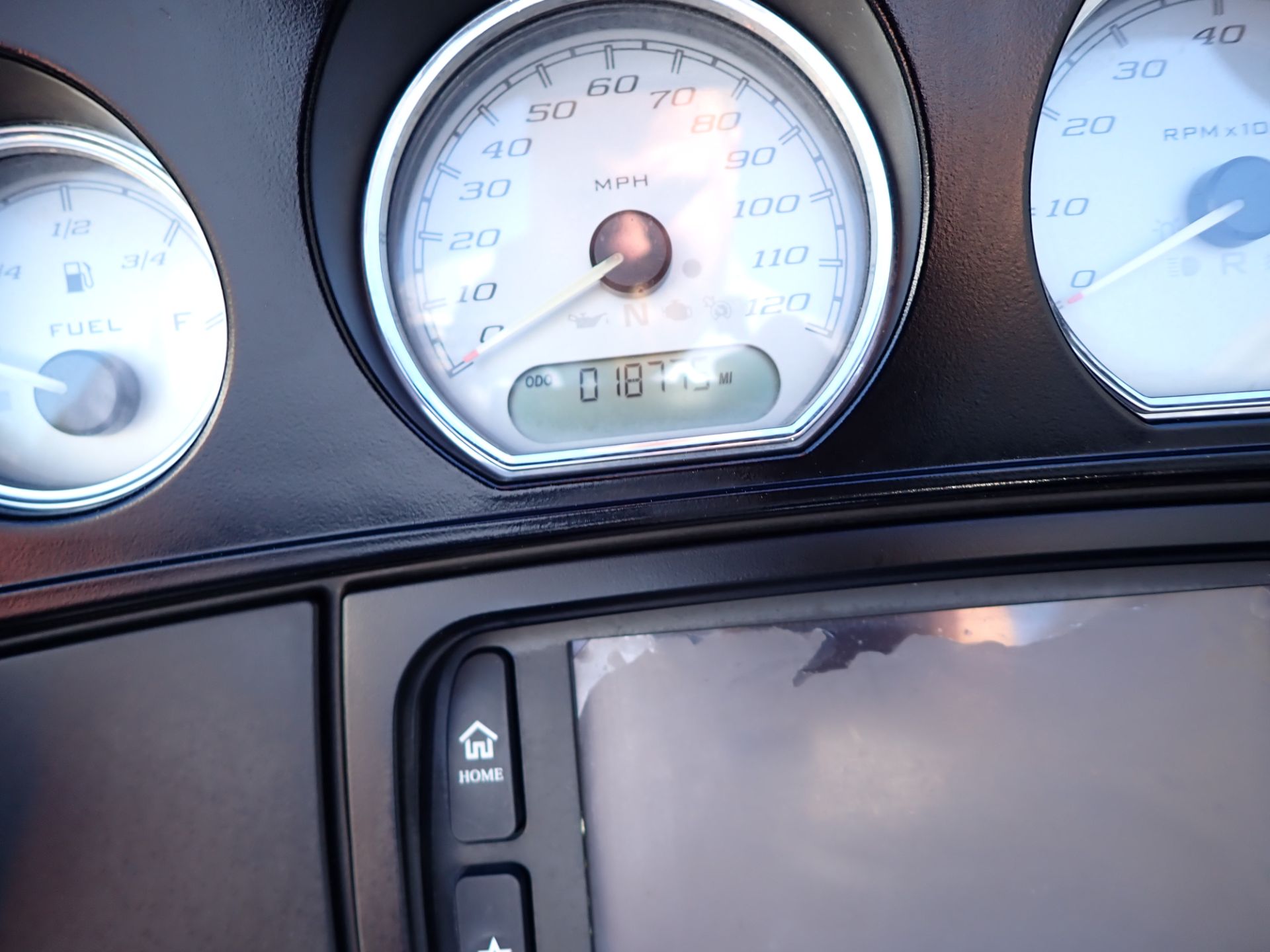 2018 Harley-Davidson Street Glide® in Massillon, Ohio - Photo 9
