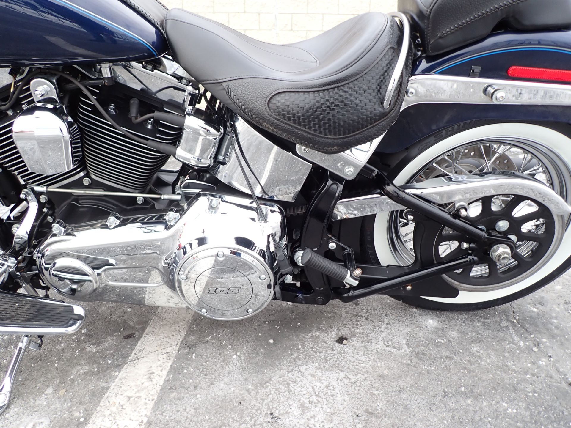 2014 Harley-Davidson Softail® Deluxe in Massillon, Ohio - Photo 17