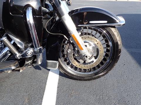 2013 Harley-Davidson Electra Glide® Ultra Limited in Massillon, Ohio - Photo 2