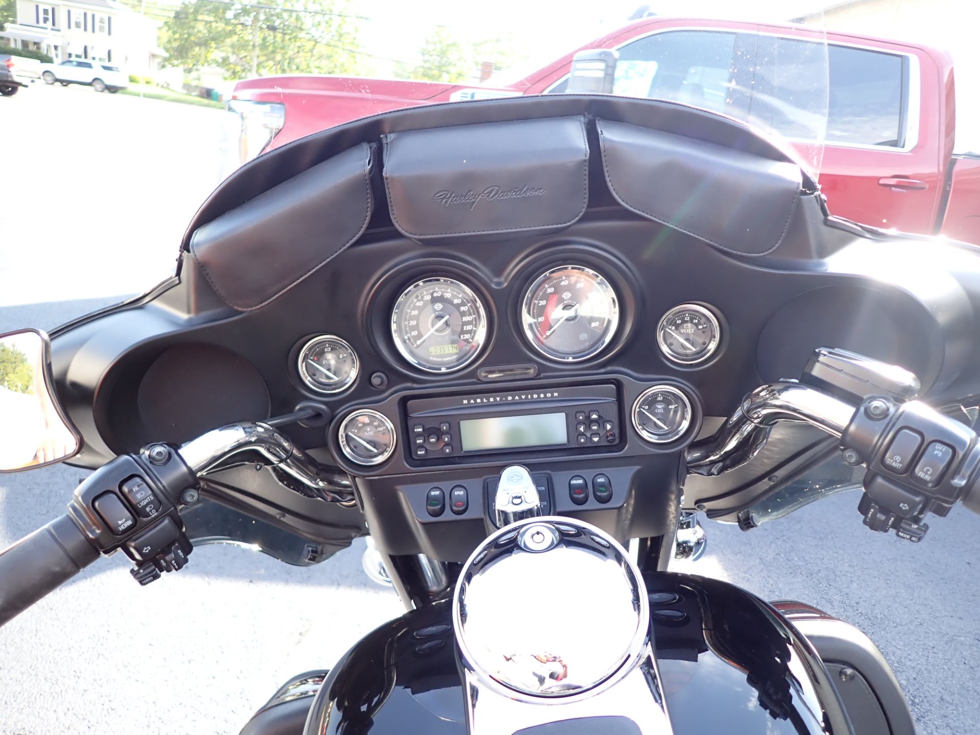 2013 Harley-Davidson Electra Glide® Ultra Limited in Massillon, Ohio - Photo 10
