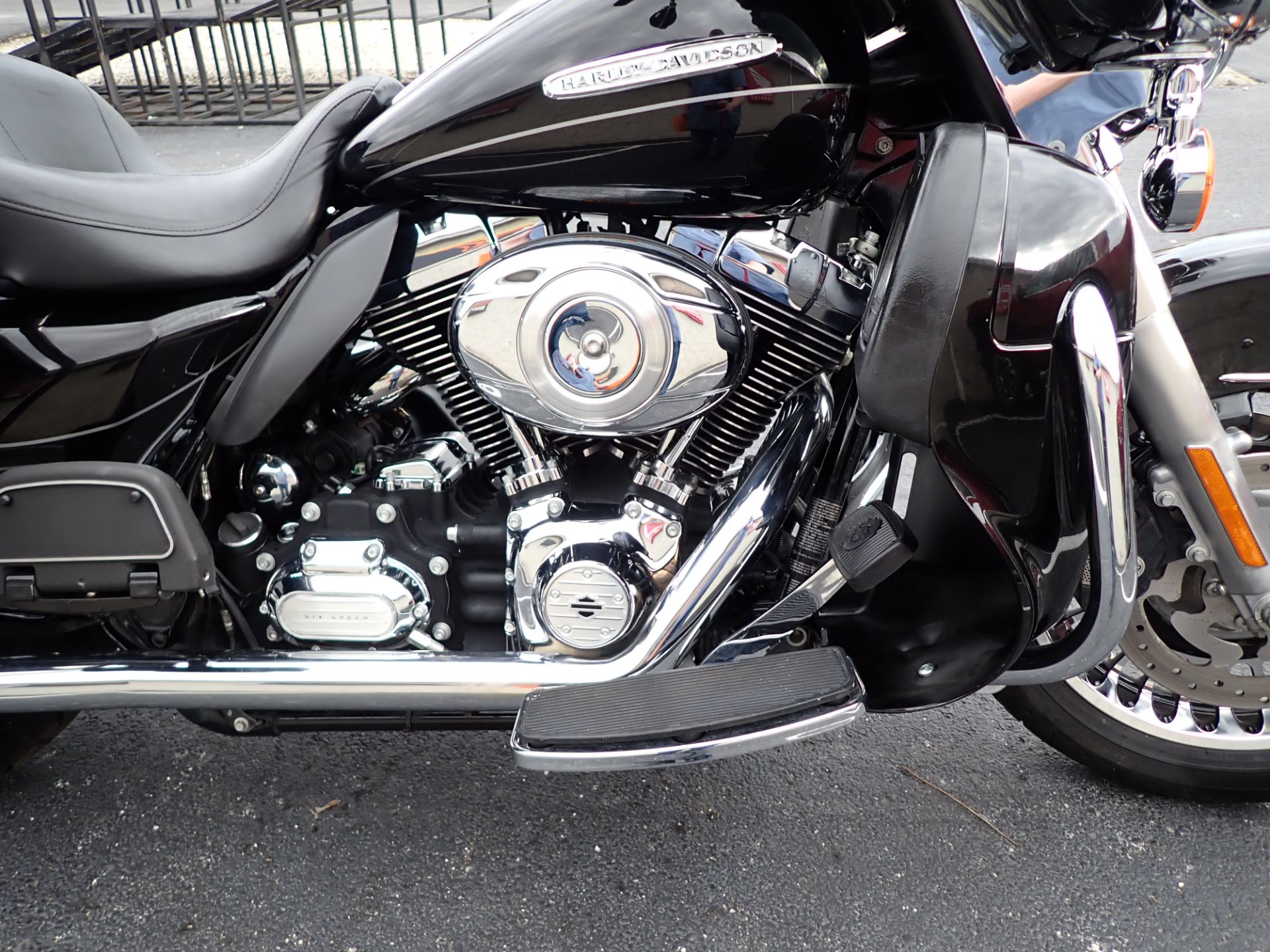 2013 Harley-Davidson Electra Glide® Ultra Limited in Massillon, Ohio - Photo 4