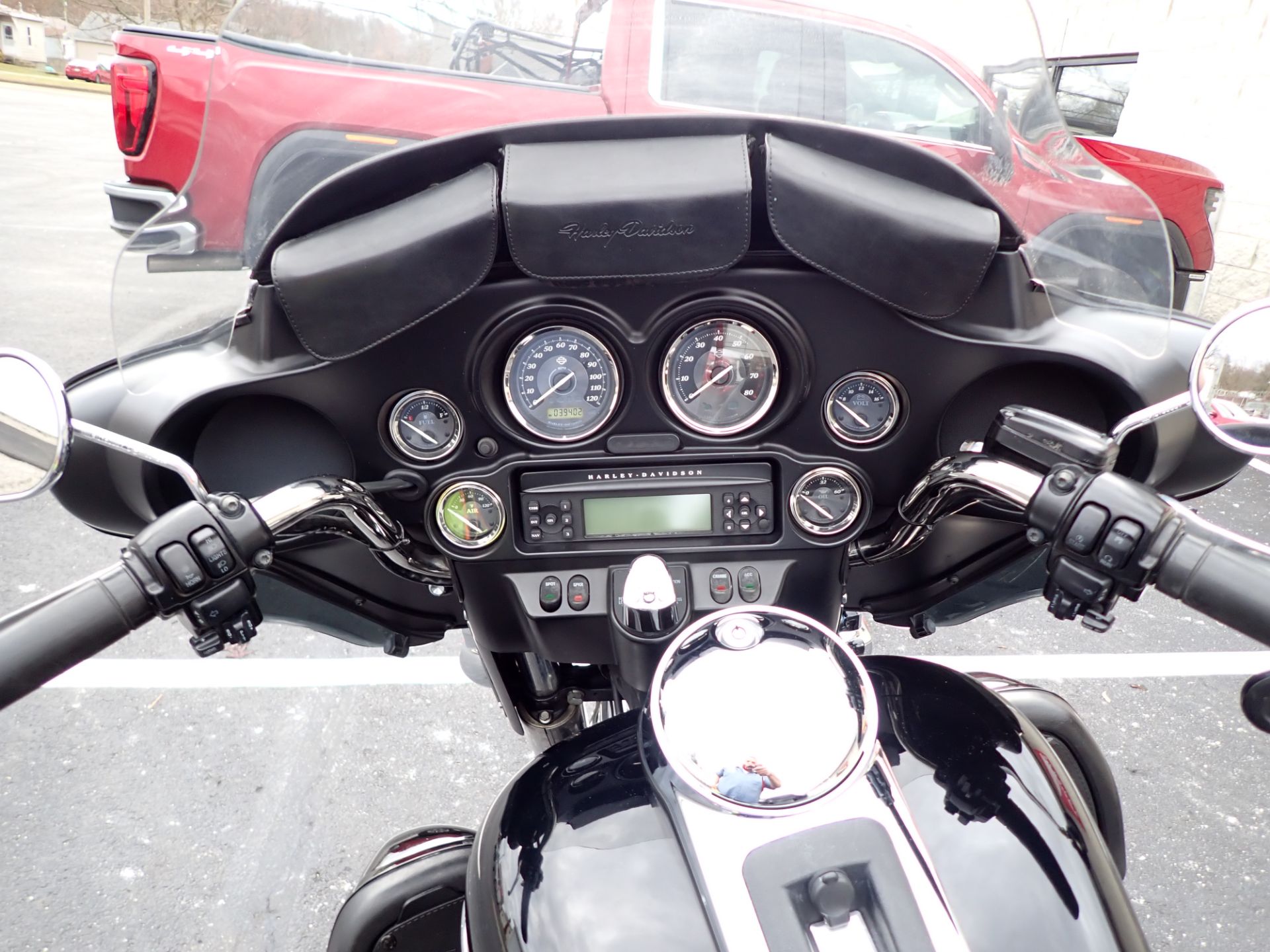 2013 Harley-Davidson Electra Glide® Ultra Limited in Massillon, Ohio - Photo 10