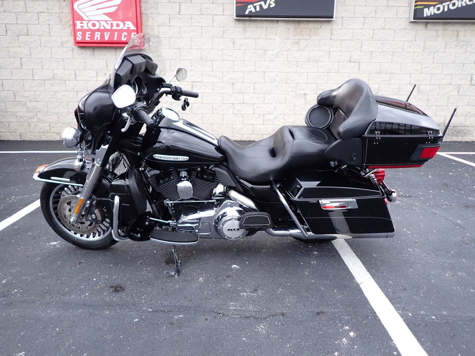 2013 Harley-Davidson Electra Glide® Ultra Limited in Massillon, Ohio - Photo 13