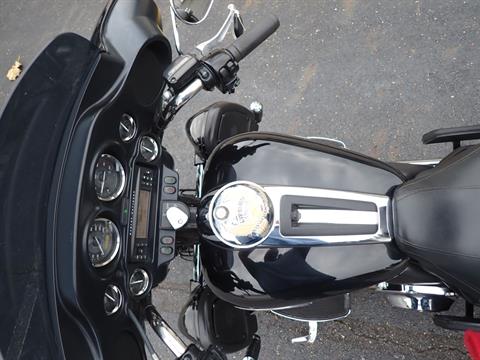 2013 Harley-Davidson Electra Glide® Ultra Limited in Massillon, Ohio - Photo 10