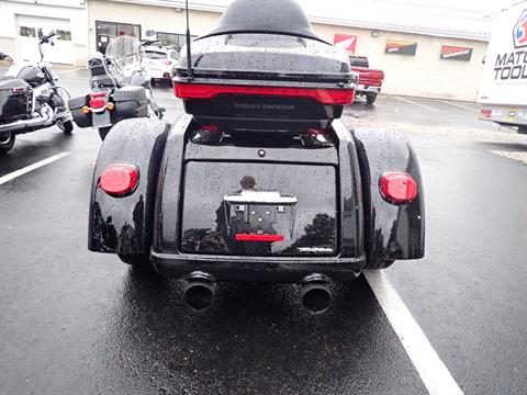 2016 Harley-Davidson Tri Glide® Ultra in Massillon, Ohio - Photo 4