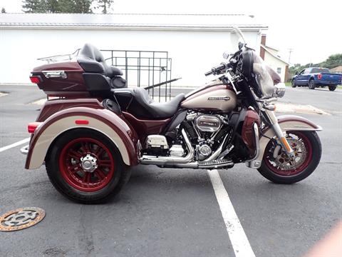 2018 Harley-Davidson Tri Glide® Ultra in Massillon, Ohio