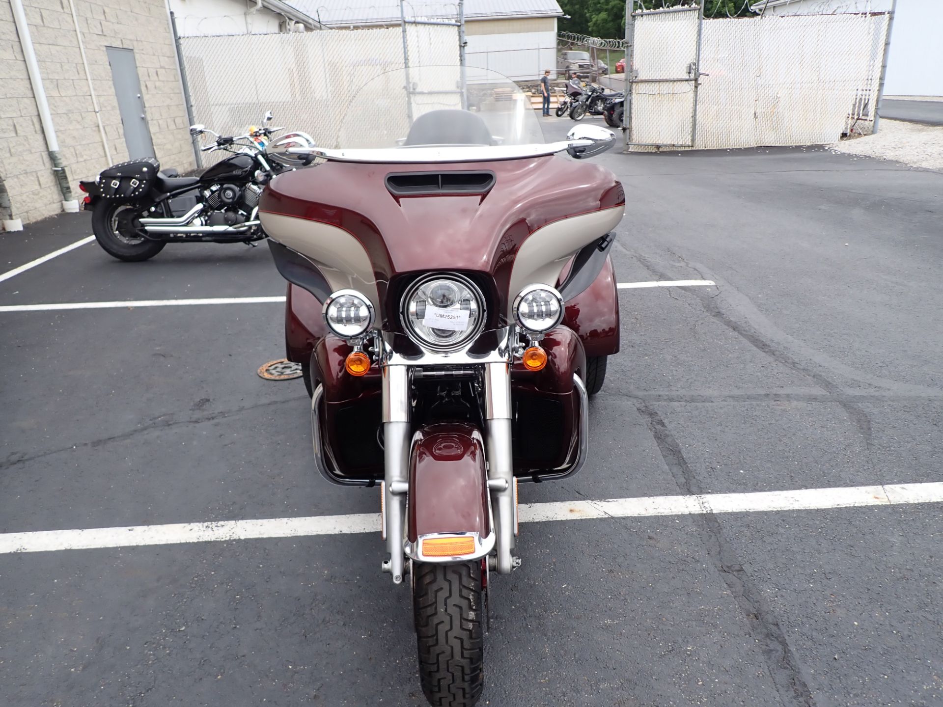 2018 Harley-Davidson Tri Glide® Ultra in Massillon, Ohio - Photo 13