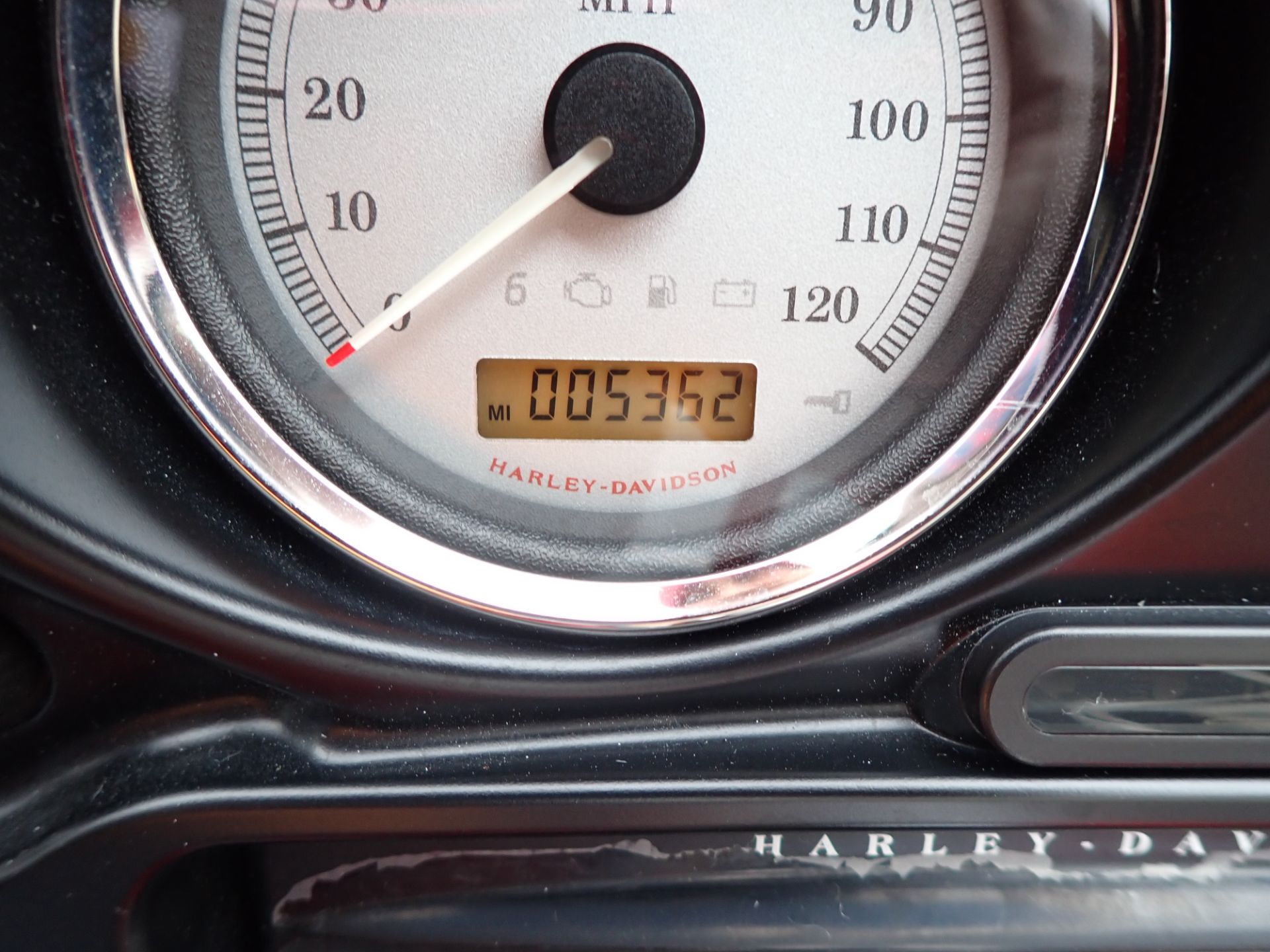 2012 Harley-Davidson Street Glide® in Massillon, Ohio - Photo 8