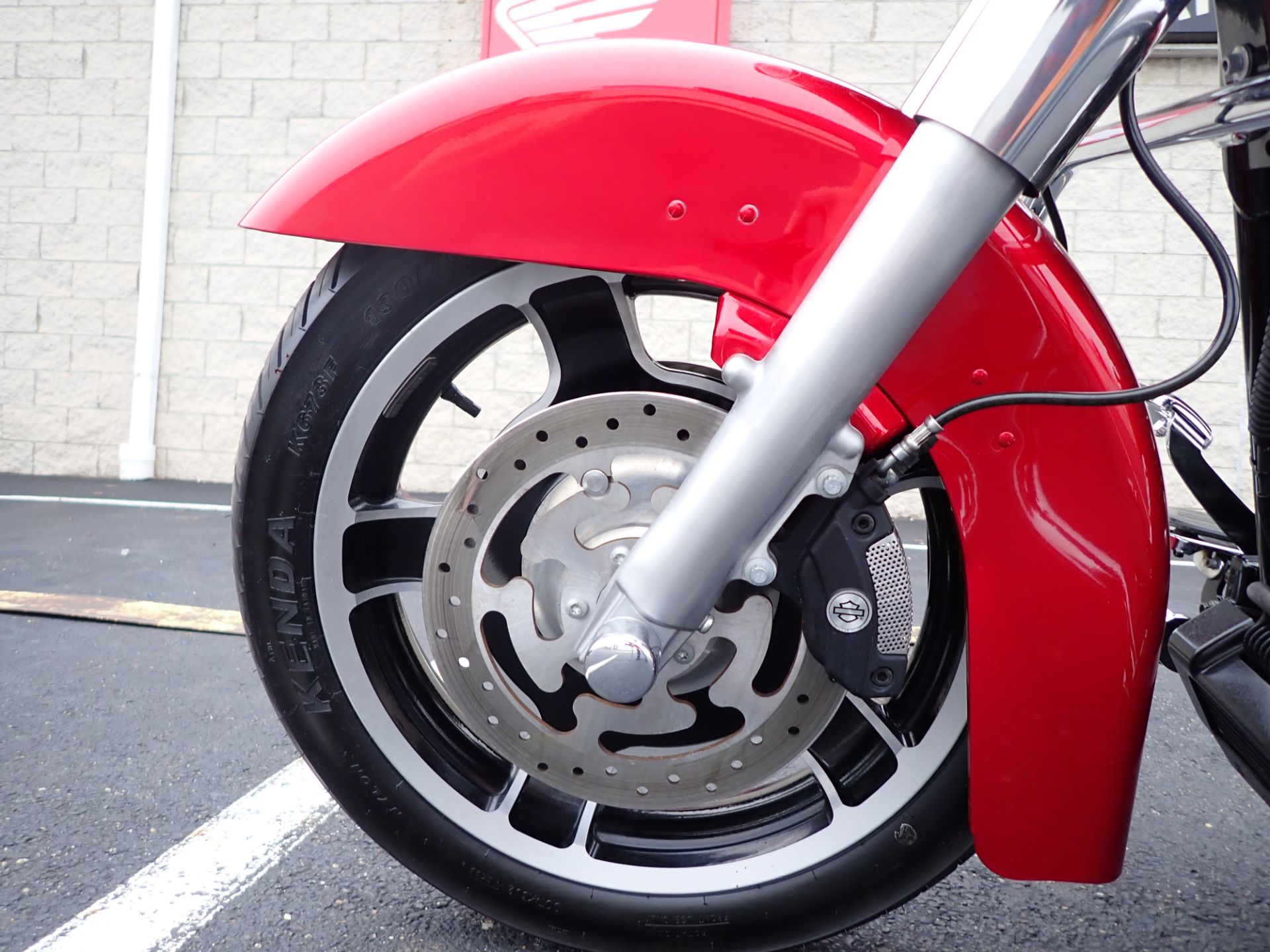 2012 Harley-Davidson Street Glide® in Massillon, Ohio - Photo 14