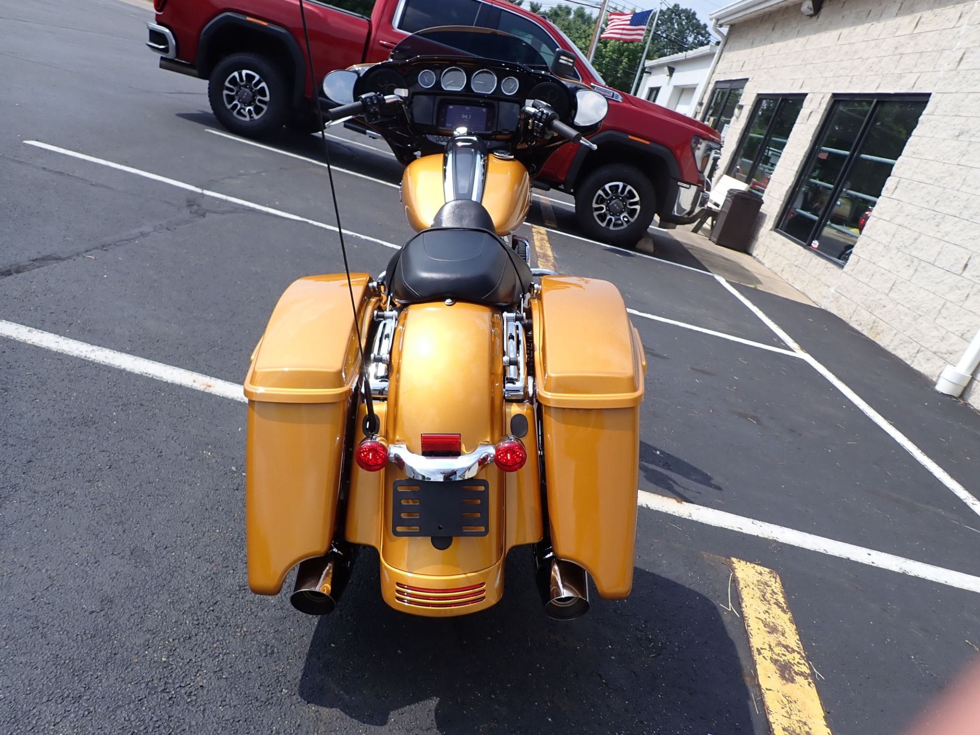 2023 Harley-Davidson Street Glide® Special in Massillon, Ohio - Photo 21