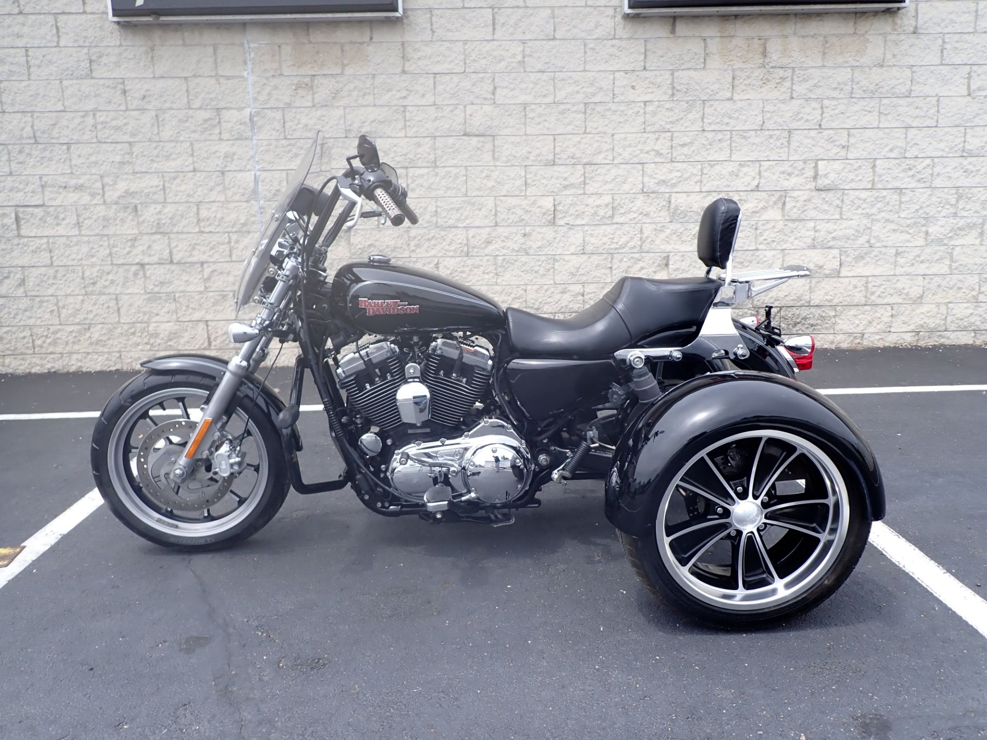 2014 Harley-Davidson SuperLow® 1200T in Massillon, Ohio - Photo 6