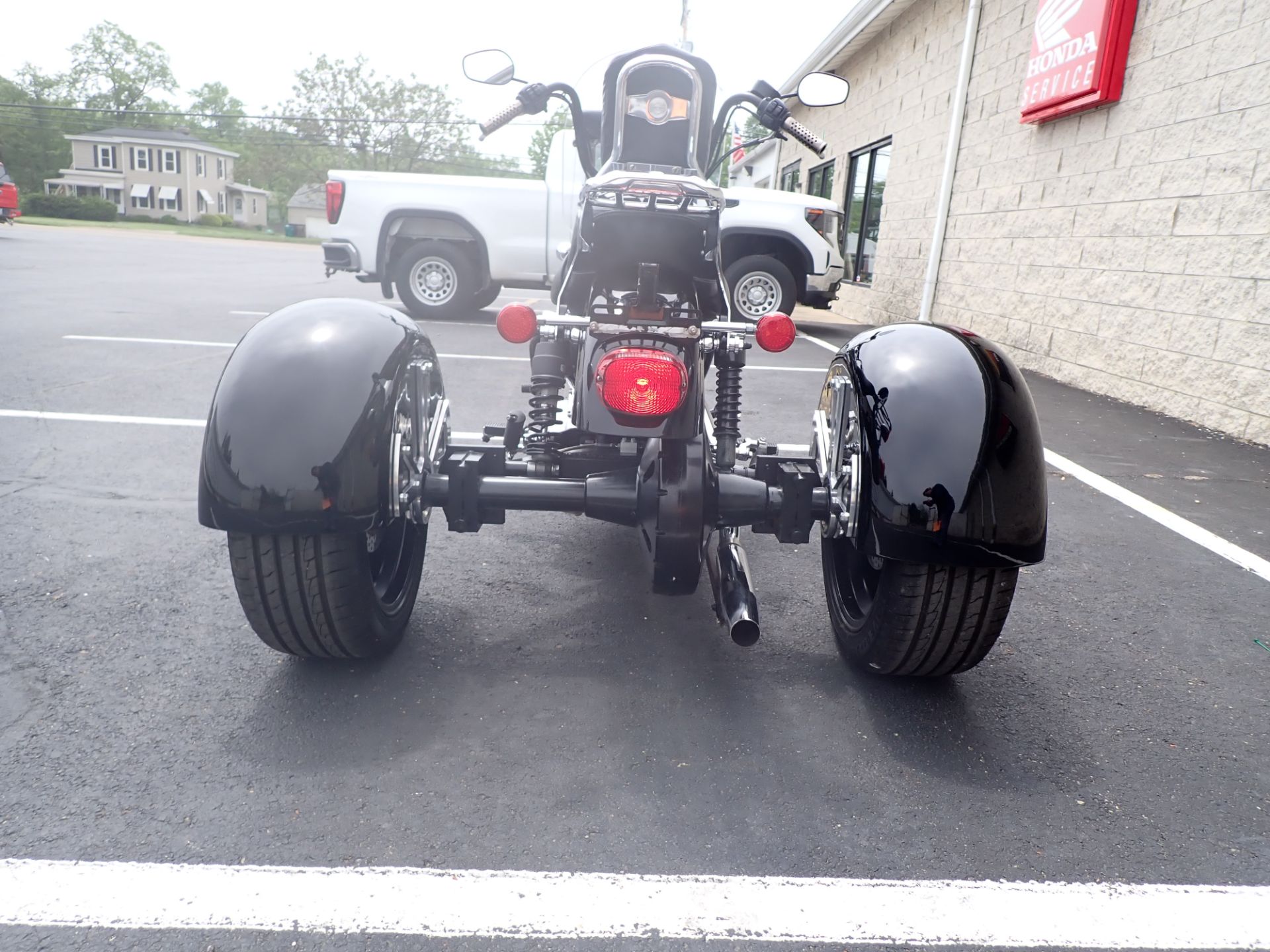 2014 Harley-Davidson SuperLow® 1200T in Massillon, Ohio - Photo 17