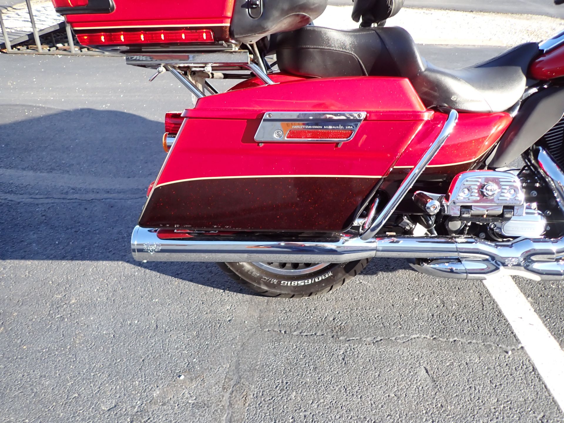 2011 Harley-Davidson Electra Glide® Ultra Limited in Massillon, Ohio - Photo 5