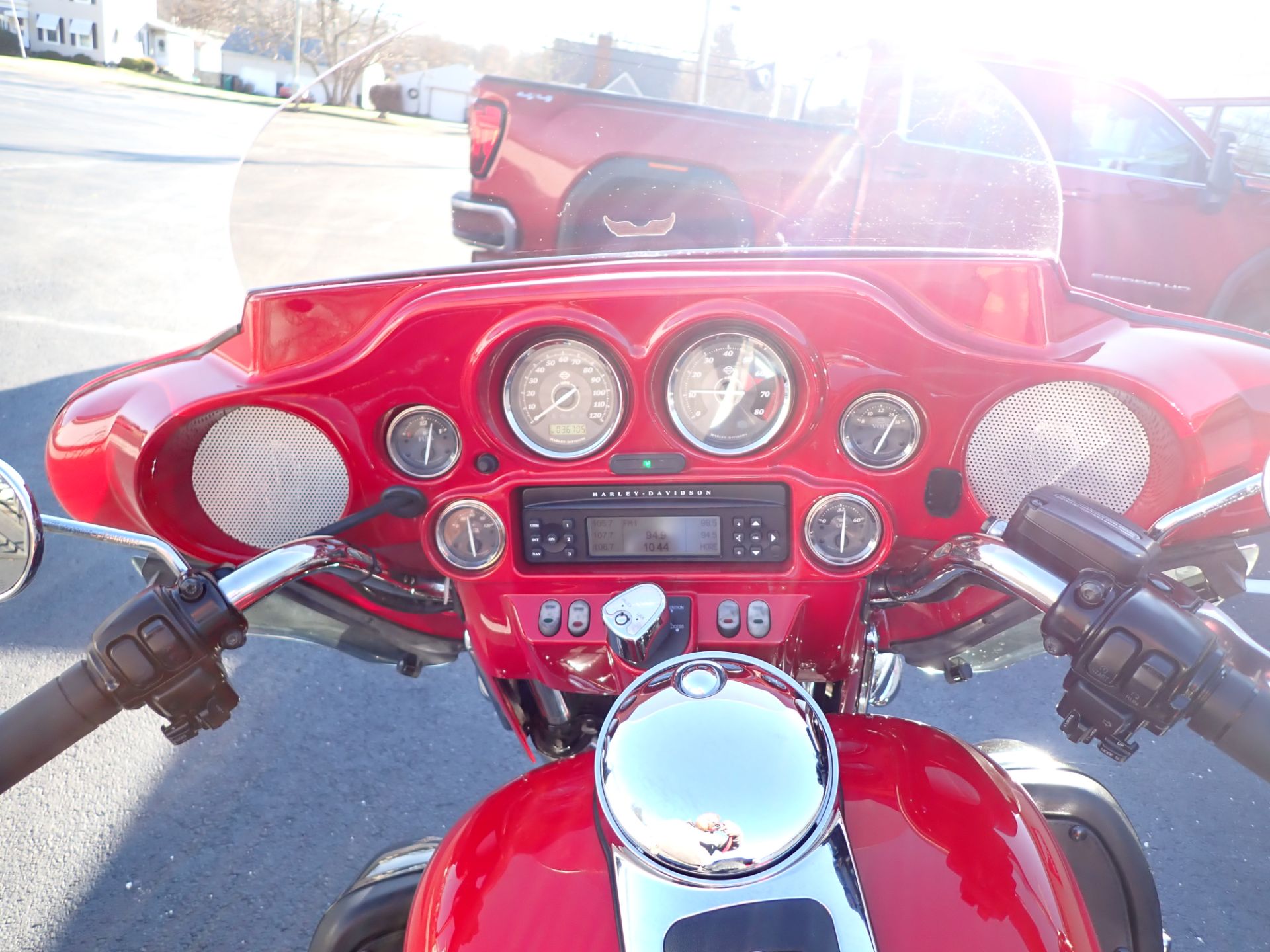 2011 Harley-Davidson Electra Glide® Ultra Limited in Massillon, Ohio - Photo 10