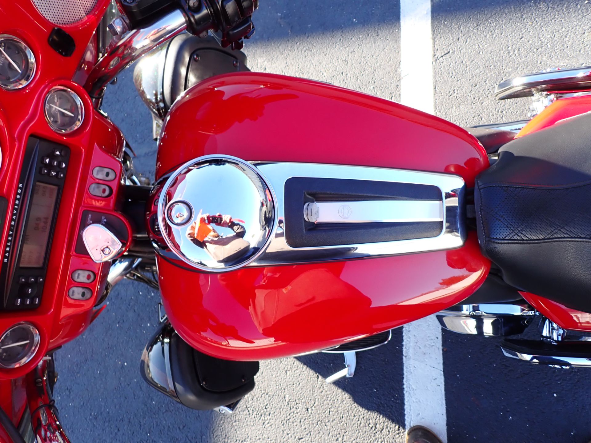 2011 Harley-Davidson Electra Glide® Ultra Limited in Massillon, Ohio - Photo 11