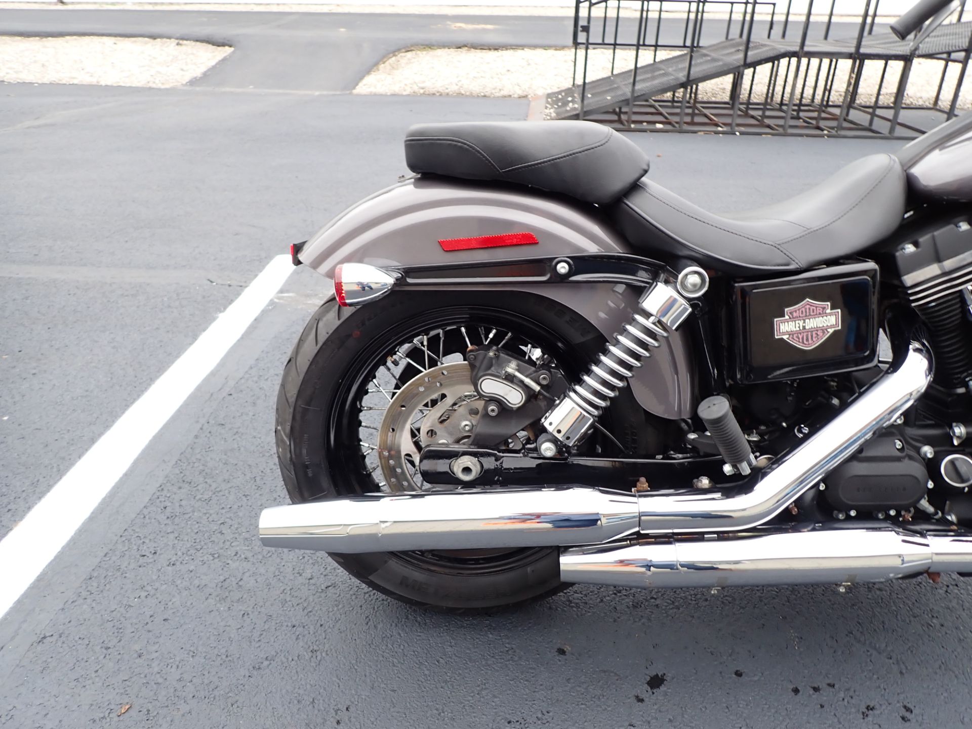 2016 Harley-Davidson Street Bob® in Massillon, Ohio - Photo 5