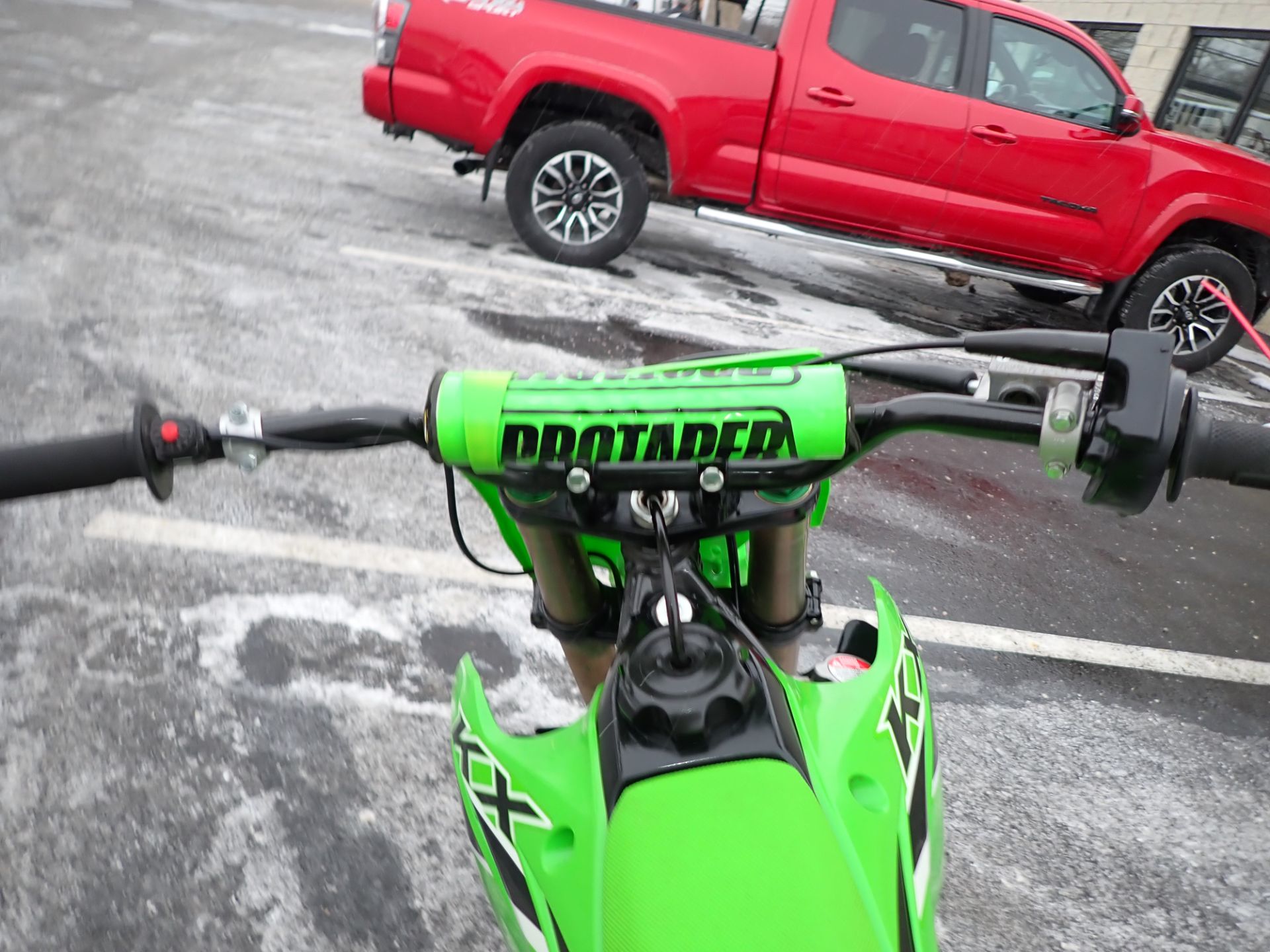 2023 Kawasaki KX 112 in Massillon, Ohio - Photo 9