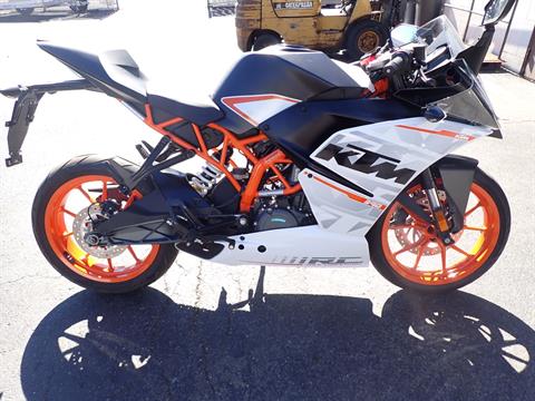 2016 KTM 390 Duke in Massillon, Ohio