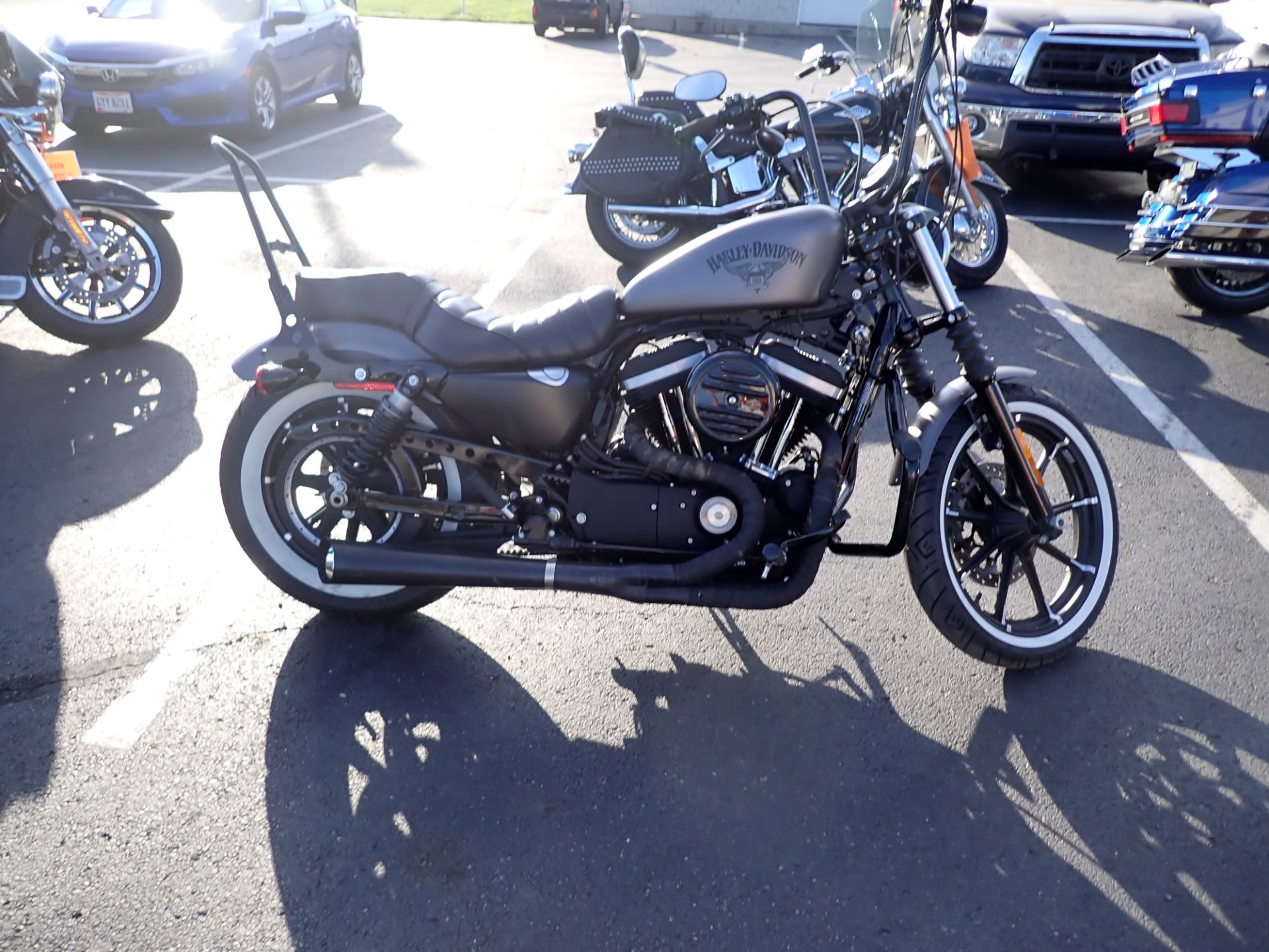 2017 Harley-Davidson Iron 883™ in Massillon, Ohio - Photo 1