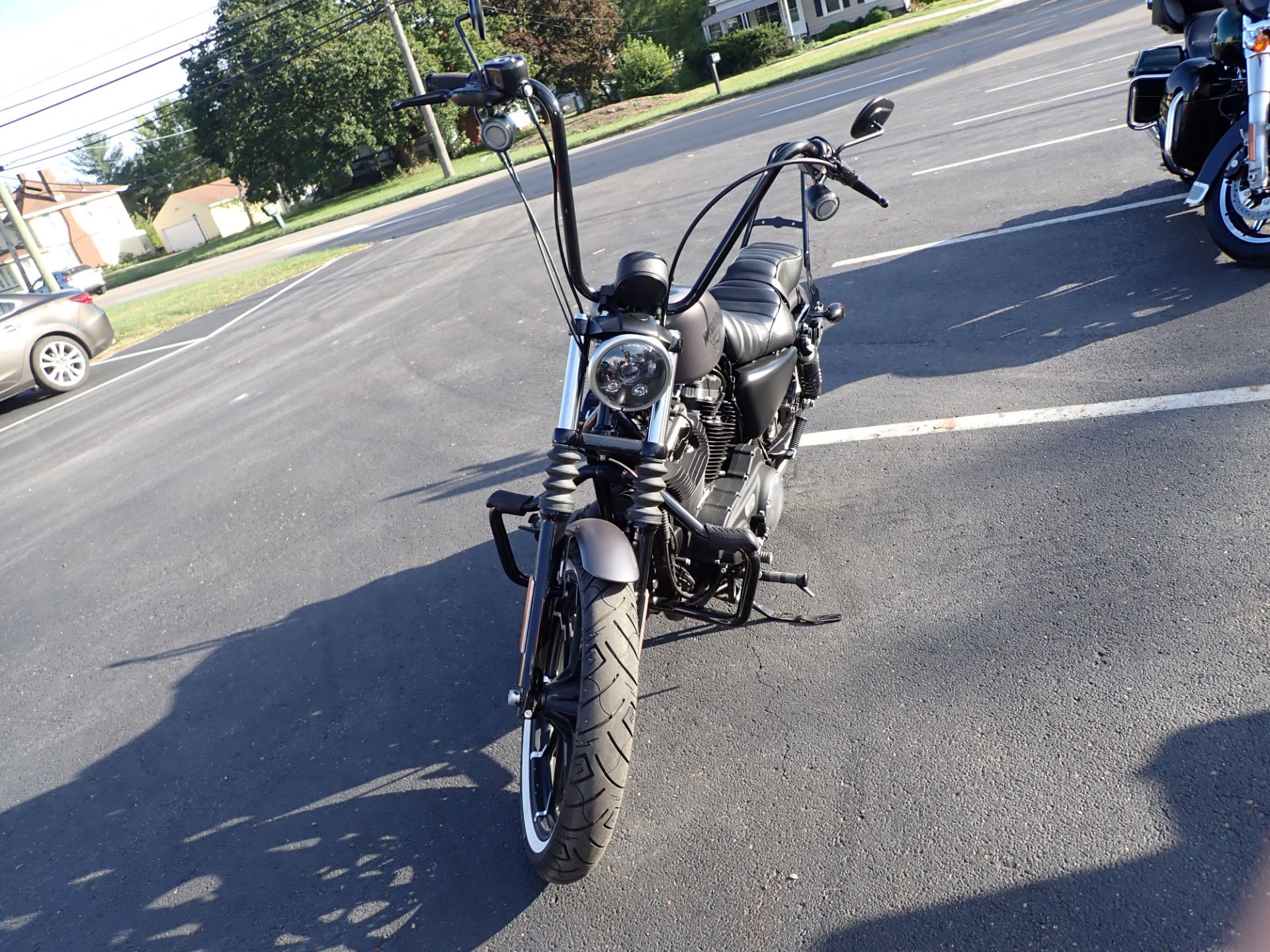 2017 Harley-Davidson Iron 883™ in Massillon, Ohio - Photo 4
