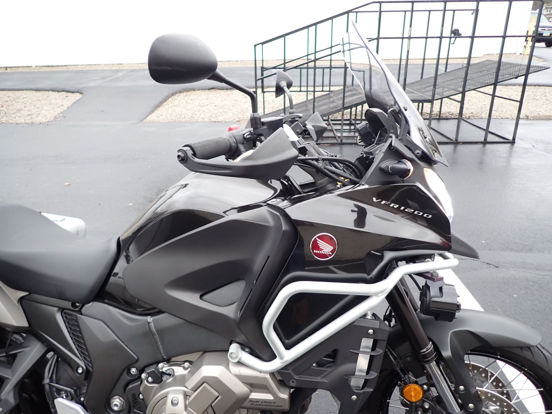 2016 Honda VFR1200X in Massillon, Ohio - Photo 3