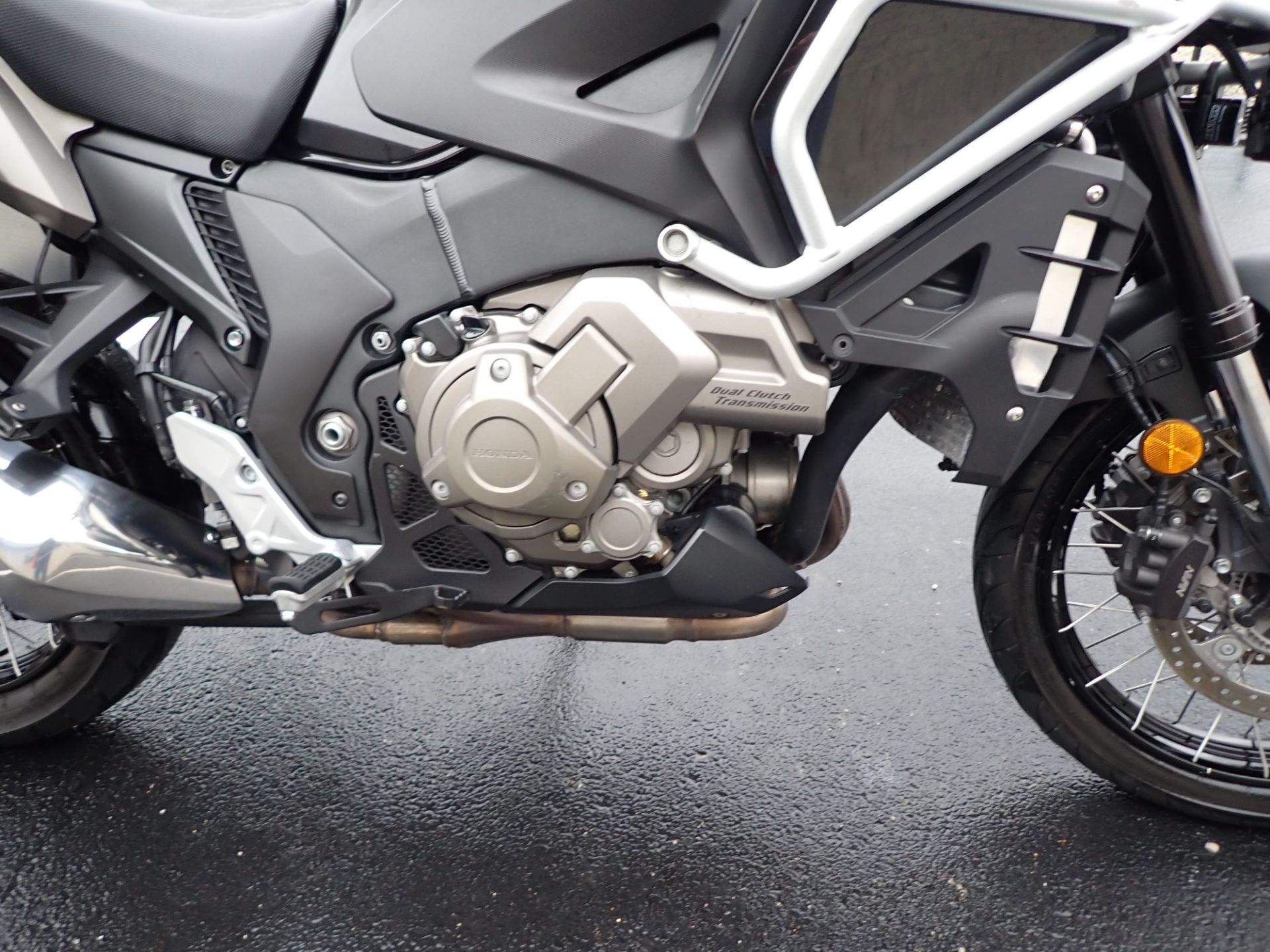 2016 Honda VFR1200X in Massillon, Ohio - Photo 4