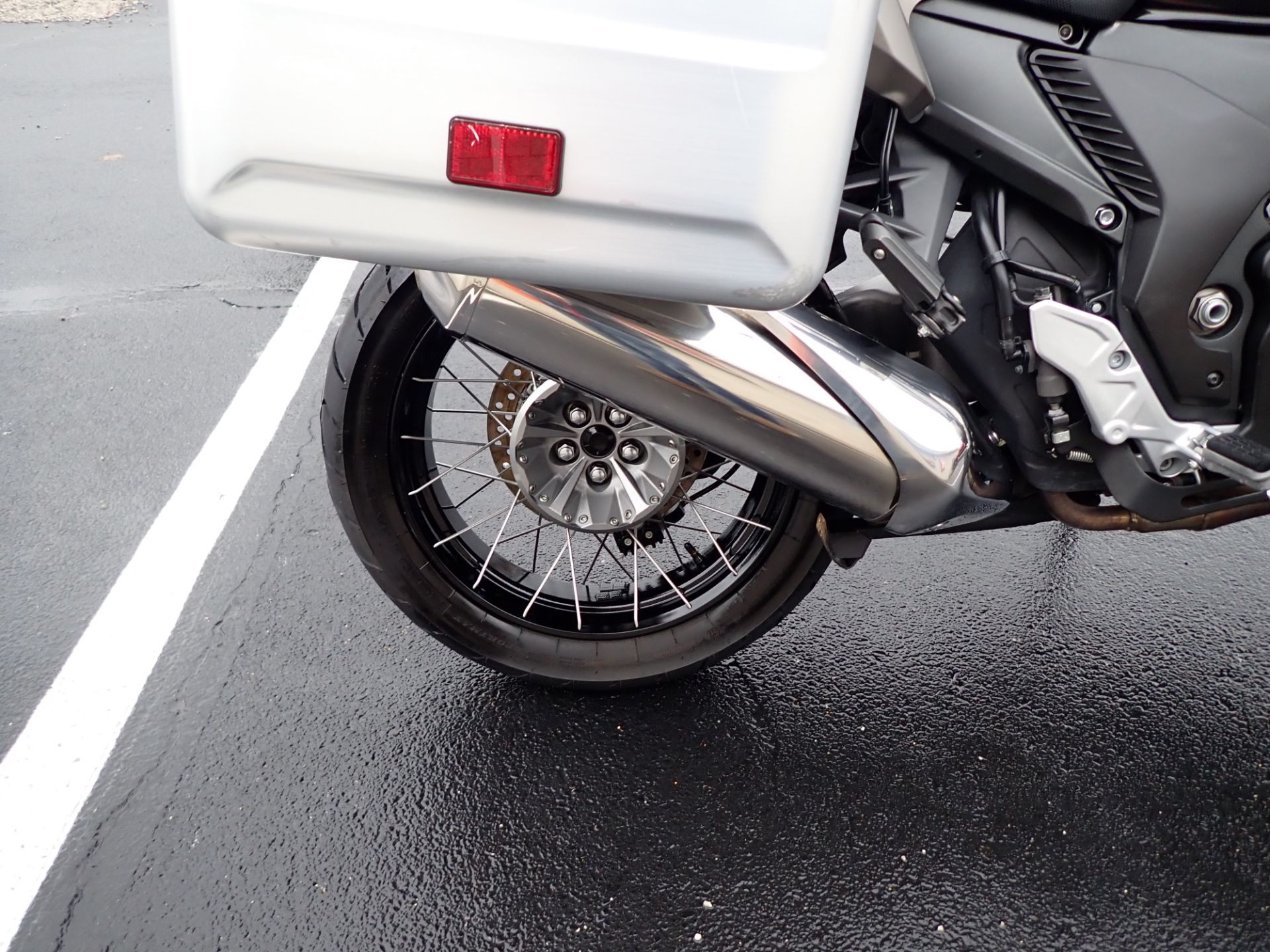 2016 Honda VFR1200X in Massillon, Ohio - Photo 5