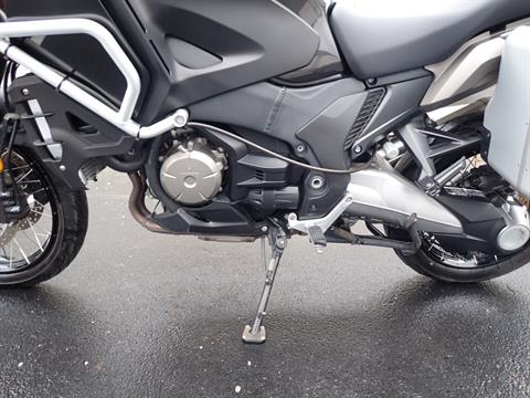 2016 Honda VFR1200X in Massillon, Ohio - Photo 16