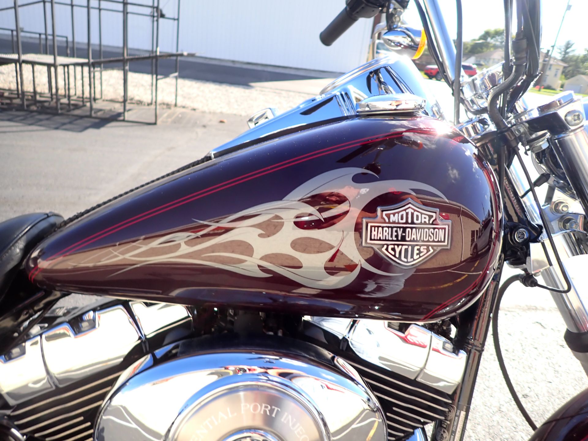 2005 Harley-Davidson FXDWG/FXDWGI Dyna Wide Glide® in Massillon, Ohio - Photo 3