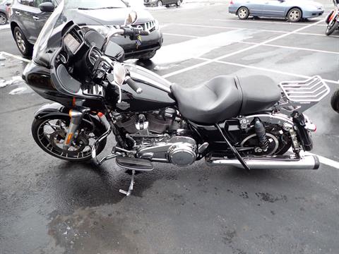 2022 Harley-Davidson Road Glide® Special in Massillon, Ohio - Photo 2