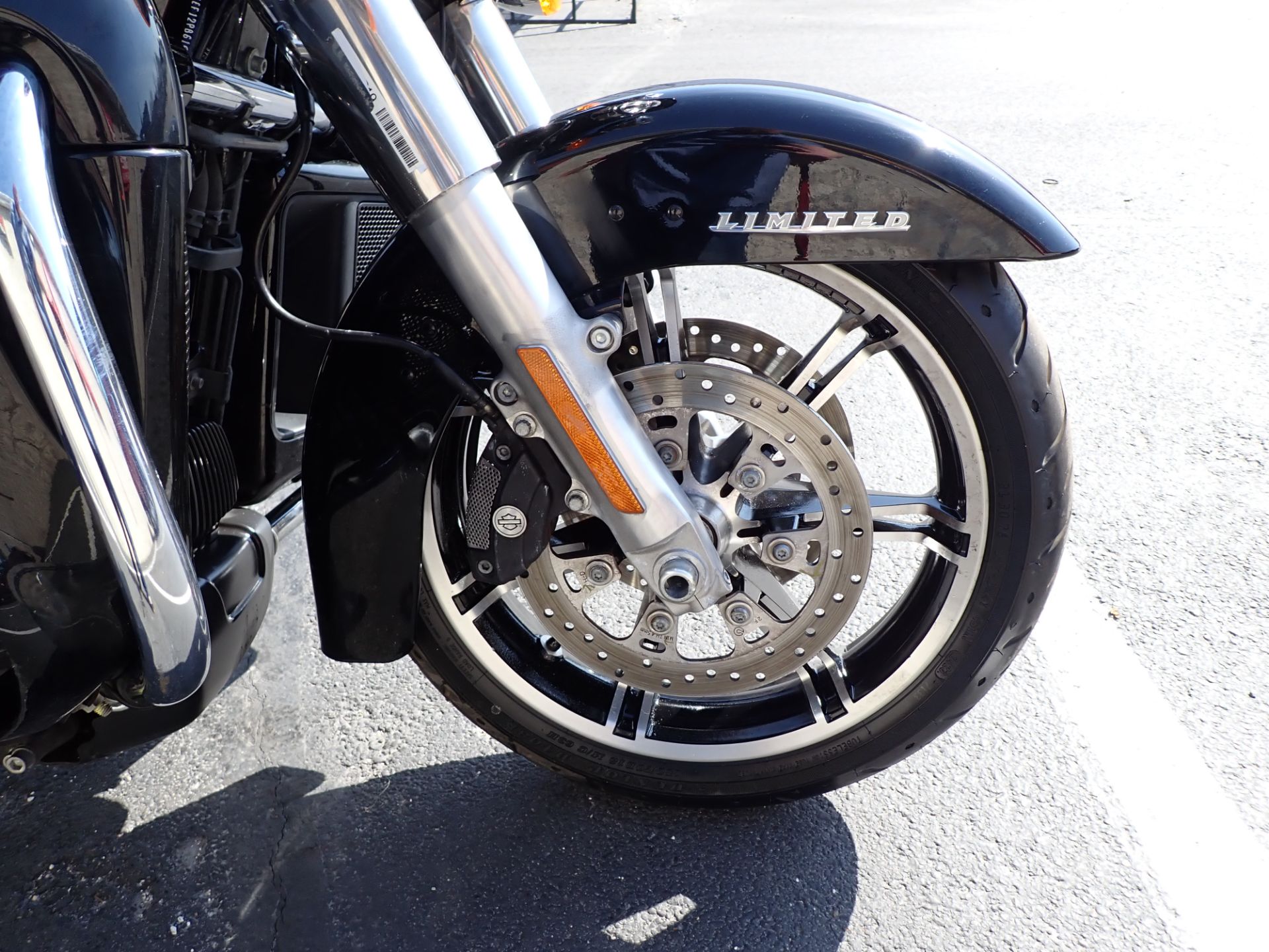 2023 Harley-Davidson Ultra Limited in Massillon, Ohio - Photo 2