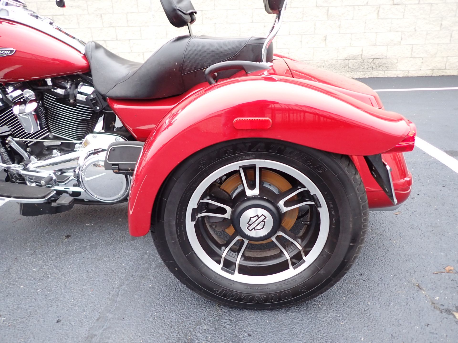 2018 Harley-Davidson Freewheeler® in Massillon, Ohio - Photo 17