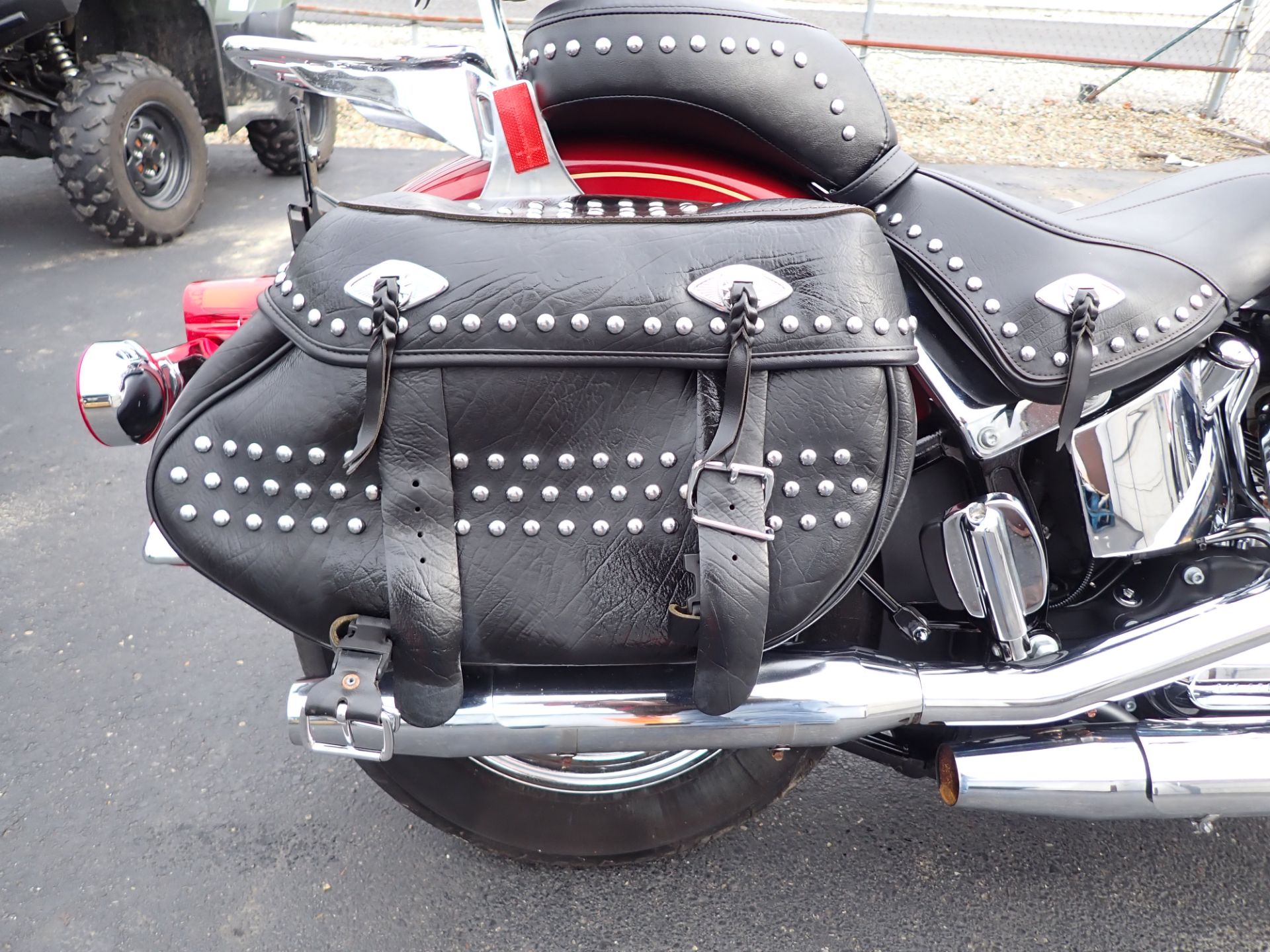 2010 Harley-Davidson Heritage Softail® Classic in Massillon, Ohio - Photo 5