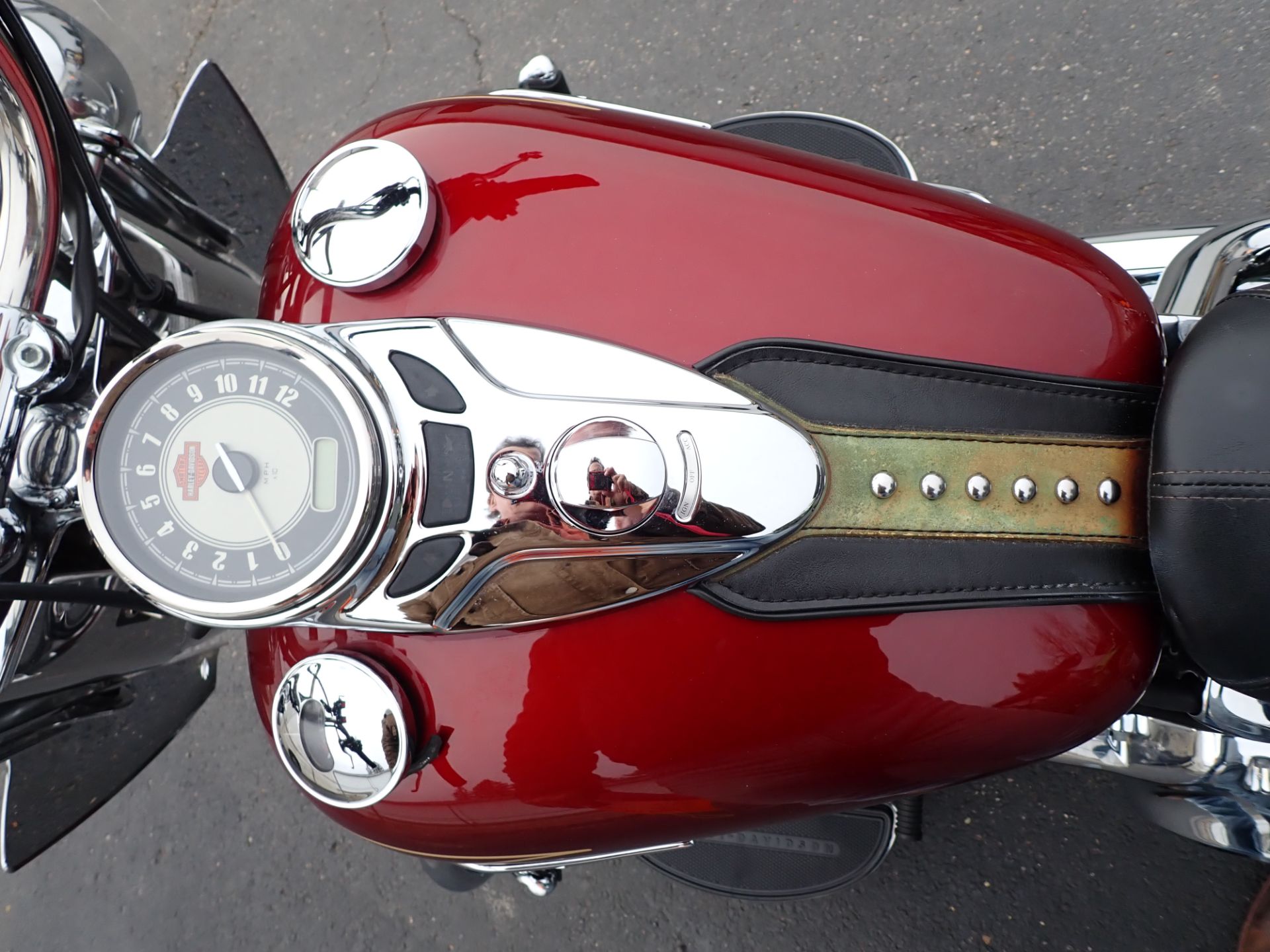 2010 Harley-Davidson Heritage Softail® Classic in Massillon, Ohio - Photo 13