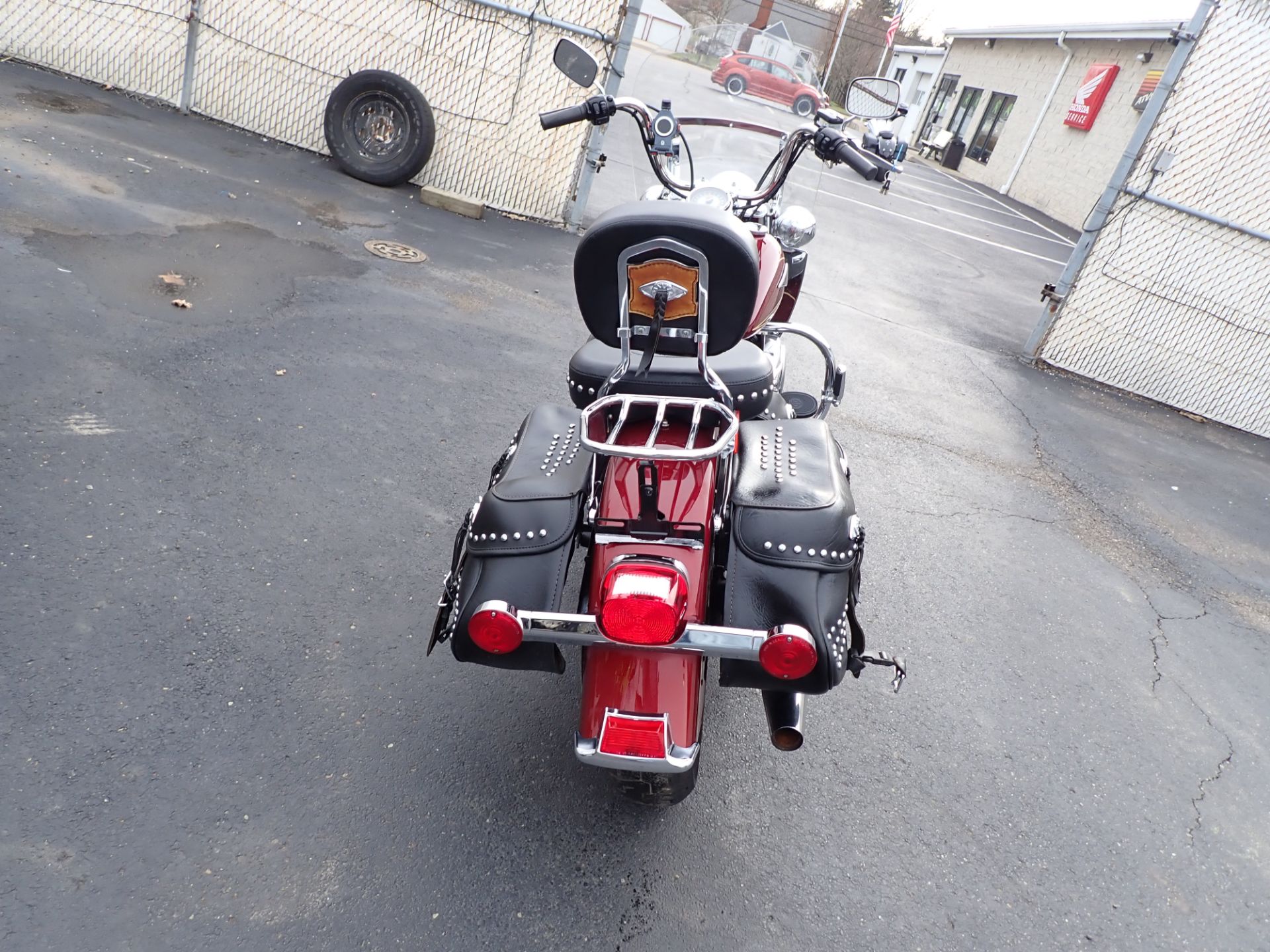 2010 Harley-Davidson Heritage Softail® Classic in Massillon, Ohio - Photo 16