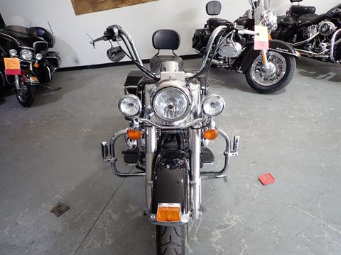 2010 Harley-Davidson Road King® in Massillon, Ohio - Photo 4