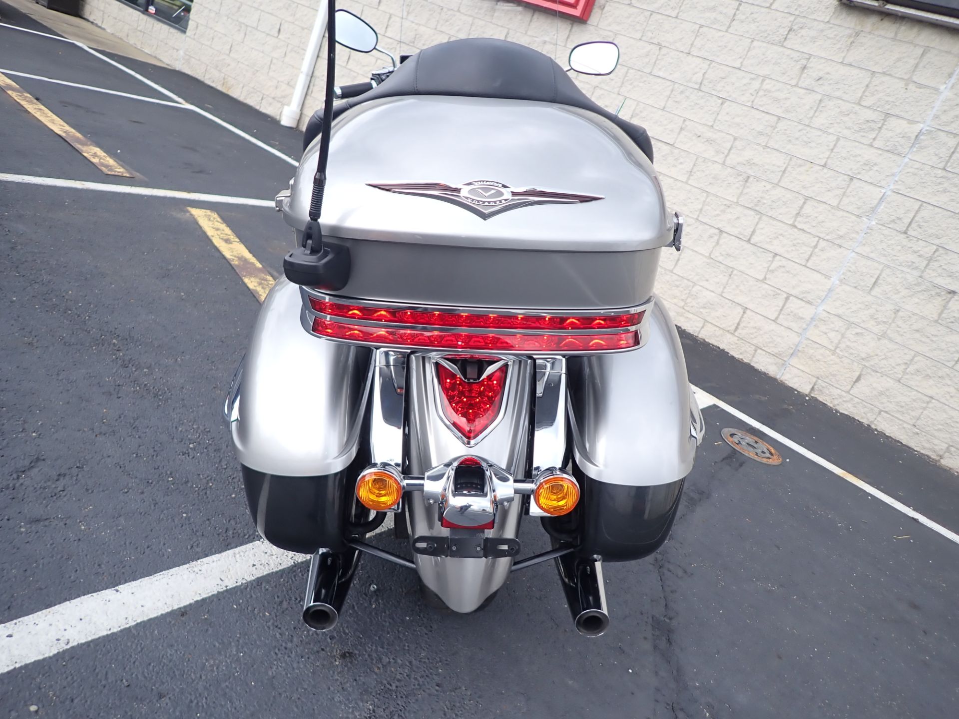 2020 Kawasaki Vulcan 1700 Voyager ABS in Massillon, Ohio - Photo 11