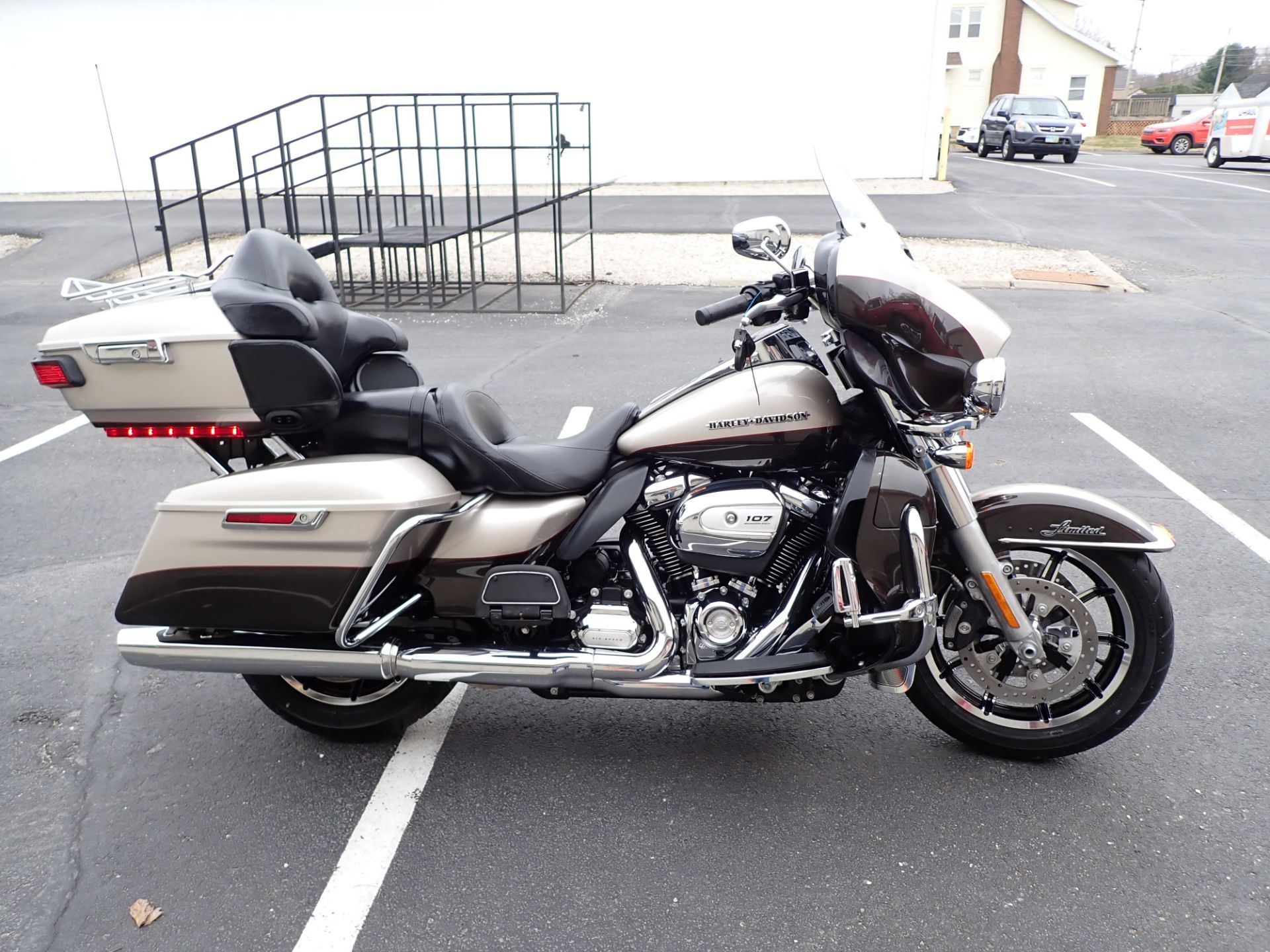 2018 Harley-Davidson Ultra Limited in Massillon, Ohio - Photo 1