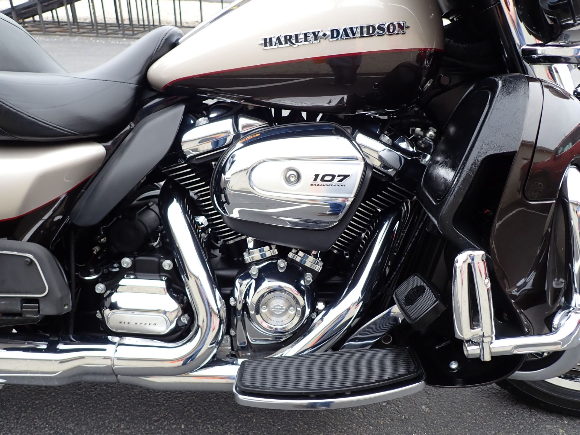 2018 Harley-Davidson Ultra Limited in Massillon, Ohio - Photo 6