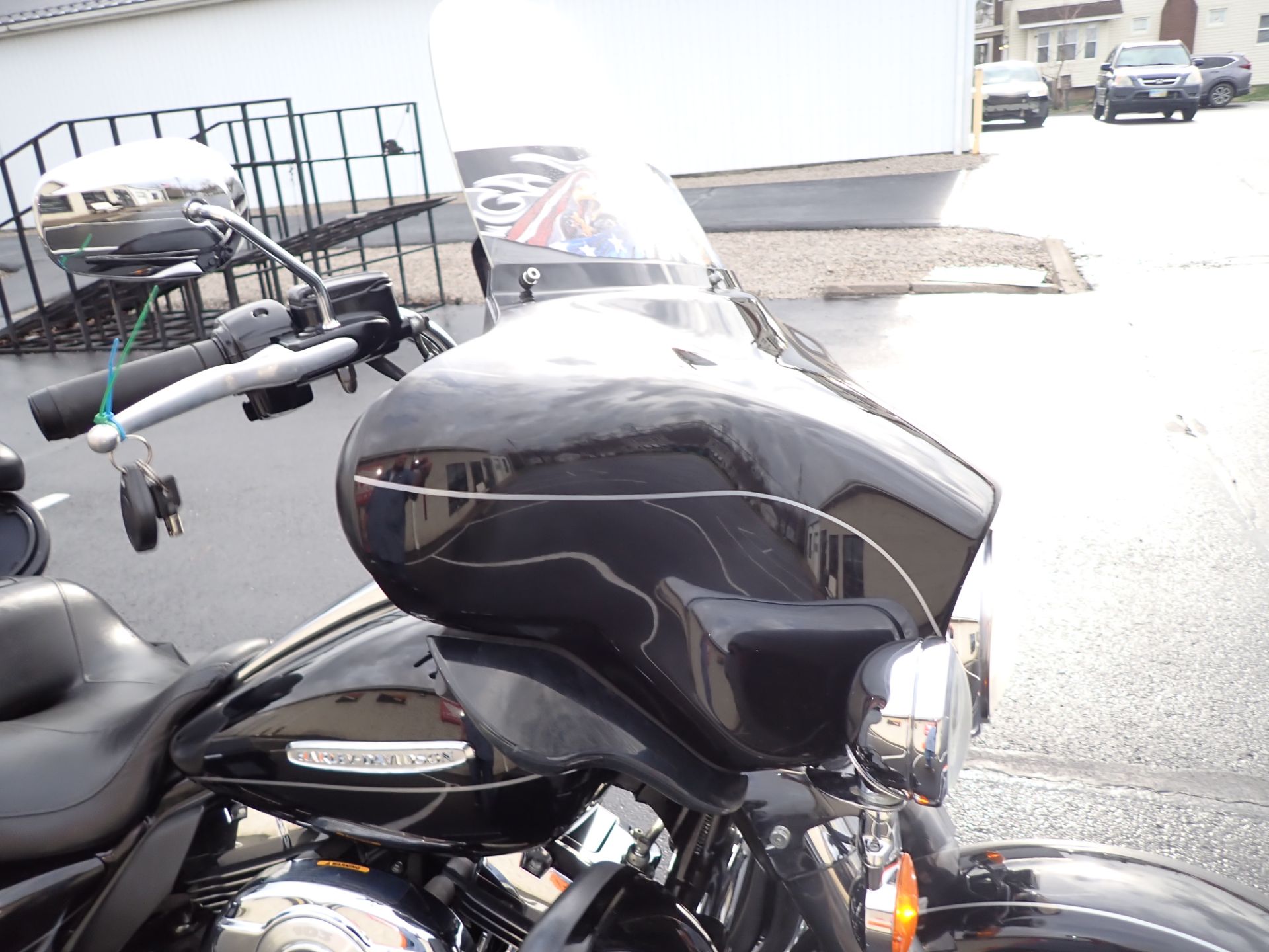 2011 Harley-Davidson Electra Glide® Ultra Limited in Massillon, Ohio - Photo 3