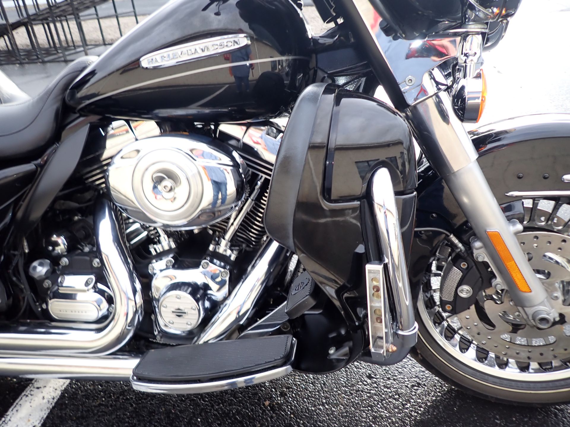 2011 Harley-Davidson Electra Glide® Ultra Limited in Massillon, Ohio - Photo 5
