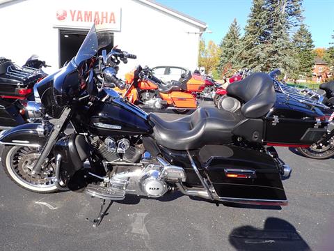 2011 Harley-Davidson Electra Glide® Ultra Limited in Massillon, Ohio - Photo 3