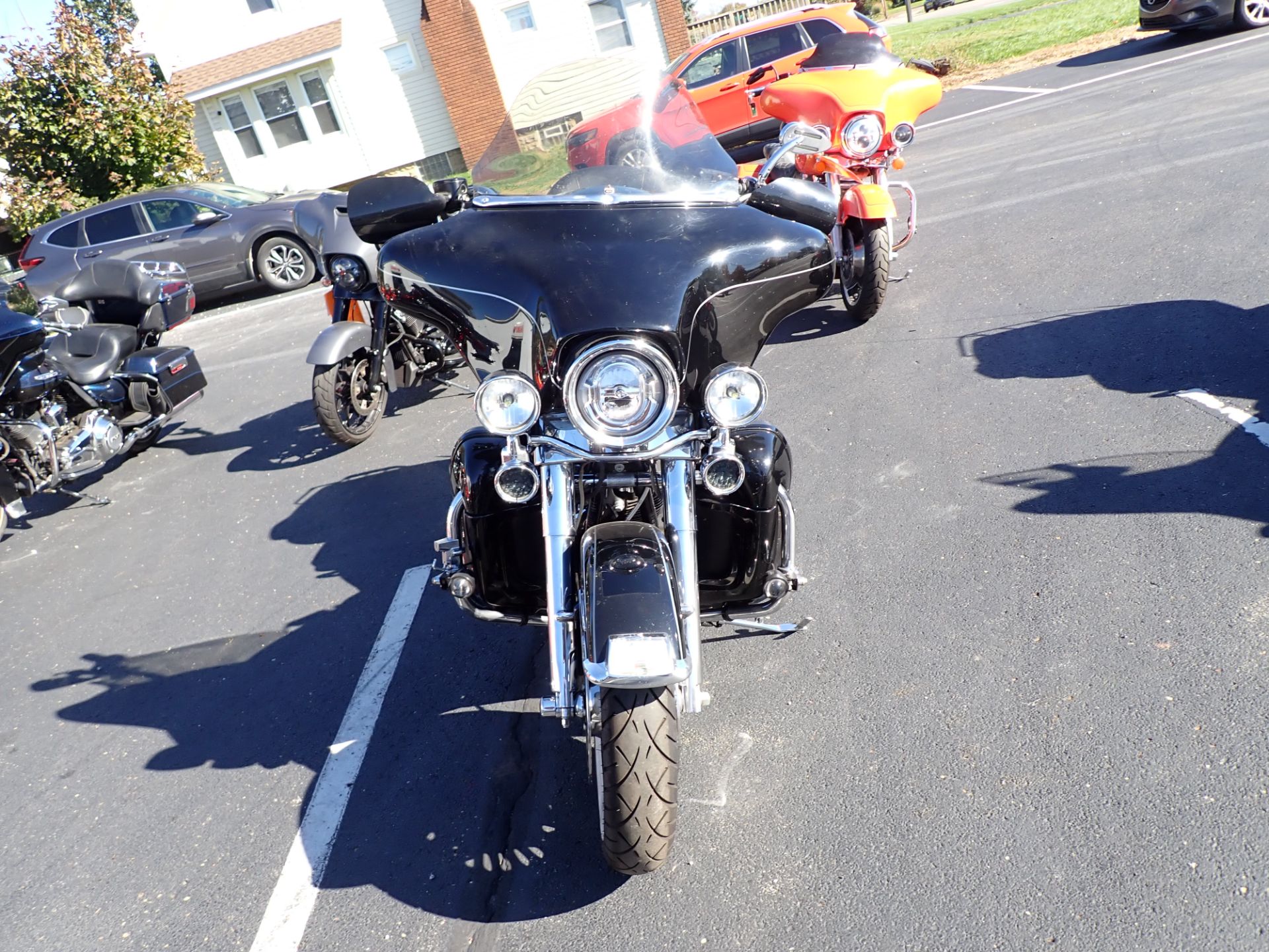 2011 Harley-Davidson Electra Glide® Ultra Limited in Massillon, Ohio - Photo 4